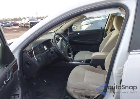 2013 Chevrolet Impala Lt z USA, uszkodzony, nr VIN 2G1WG5E32D1103980